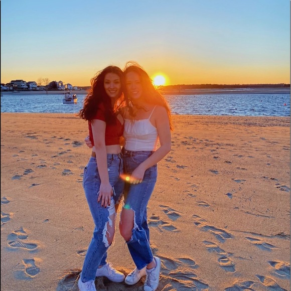 Meet your Posher, Molly - Picture 1 of 1